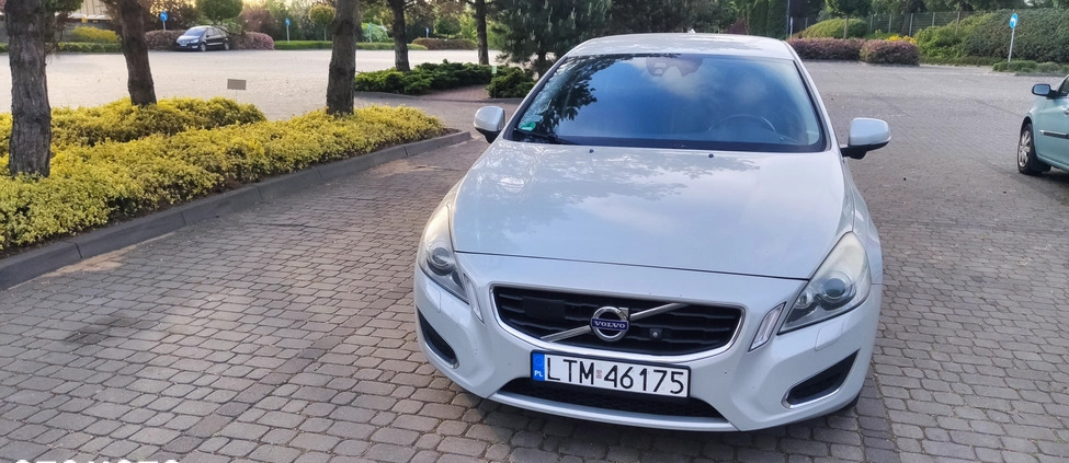 Volvo S60 cena 45000 przebieg: 311000, rok produkcji 2010 z Warszawa małe 29